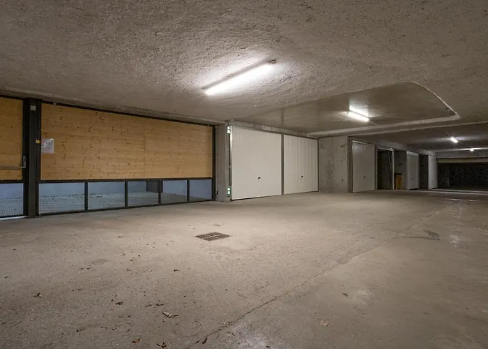 Grand Paradis B11 - Good Location & Parking *